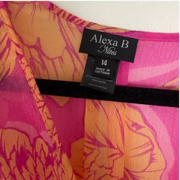 ⭐️ Vacation Beach Vaca Floral Flower Wrap Chic Glam Girly Classy Hip Maxi Dress - Picture 6 of 9